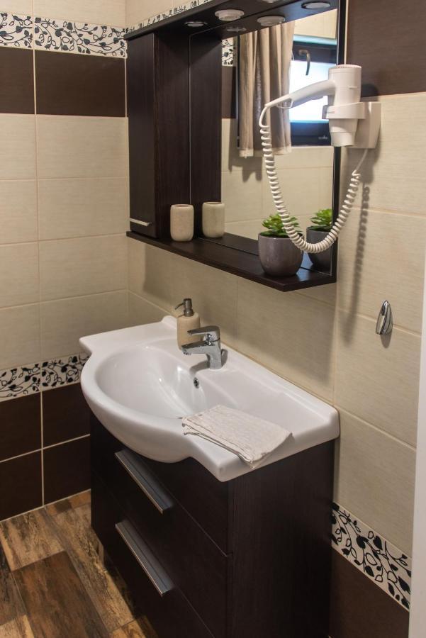 Hauptman Apartment